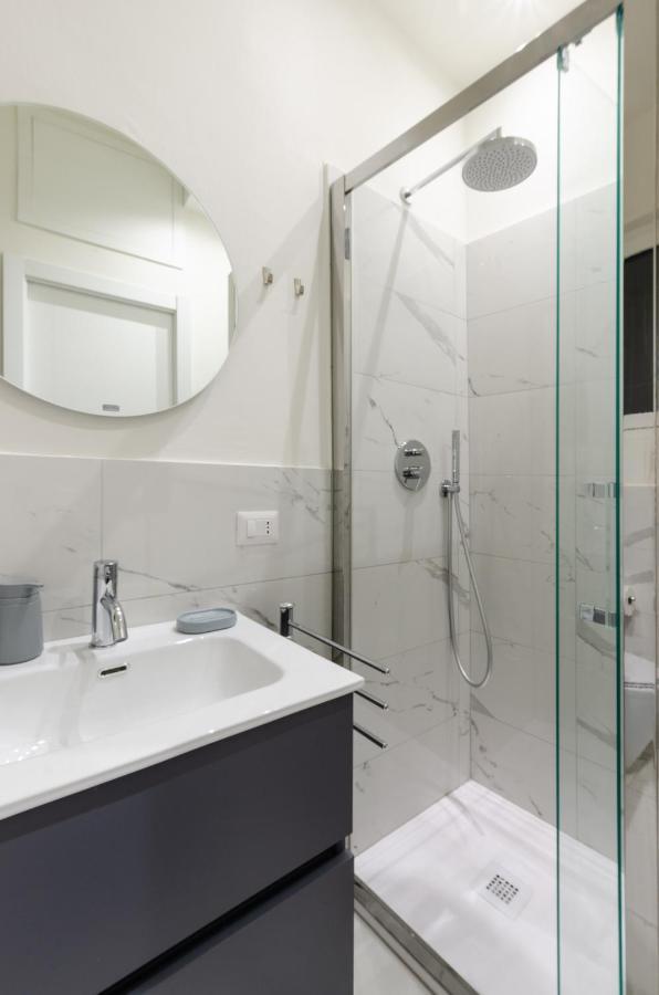 Design Apartment - Spadolini, Campus Bocconi 米兰 外观 照片